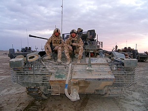 FDU3 members rest their legs in southern Iraq in early 2009