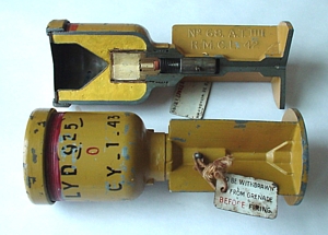 British Grenade No 68 AT Mk III