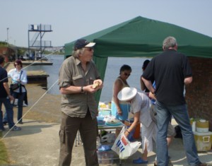 Historical Diving Times editor Peter Dick enjoys a roll from the buffet