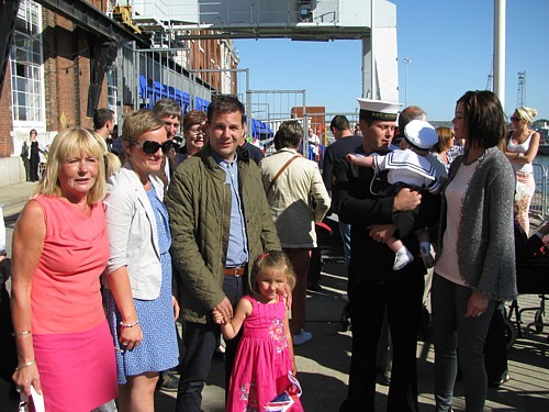 LS(D) Gavin Speer's family including wife Christa, son Jayden, mother Carol, brother Steffan, sister-in-law Emma and niece Isabella