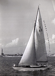 HMS Vernon's Windfall yacht See Otter c.1949