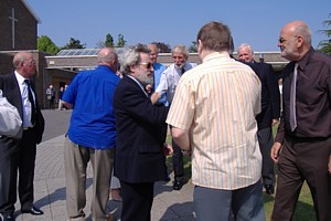 Mourners arriving for Jasper's funeral