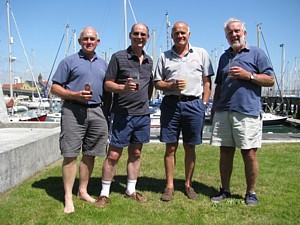 Holloway, Hoole, Goodwin and Barlow enjoy a pint together