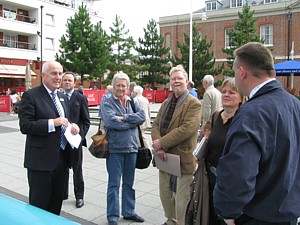 Gunwharf Quays Operations Manager Sean Sweeney MBE briefs sculpto